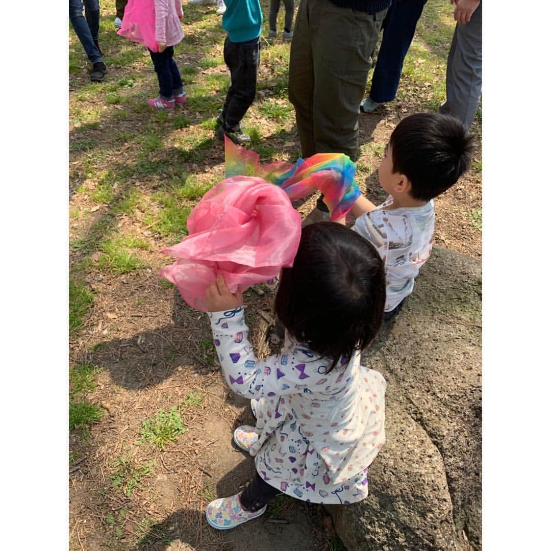 空木マイカさんのインスタグラム写真 - (空木マイカInstagram)「今日は名城公園でMusic Togetherピクニックでした😊音楽好きな妹の唯一の習いごと❤️いつもの教室も大好きだけど、野外で緑に囲まれる中でみんなで歌うのはまた格別✨楽しかったなぁ。いい週末だった☺️ #musictogetherhappybeat  #happybeat758」4月7日 20時27分 - maika_utsugi