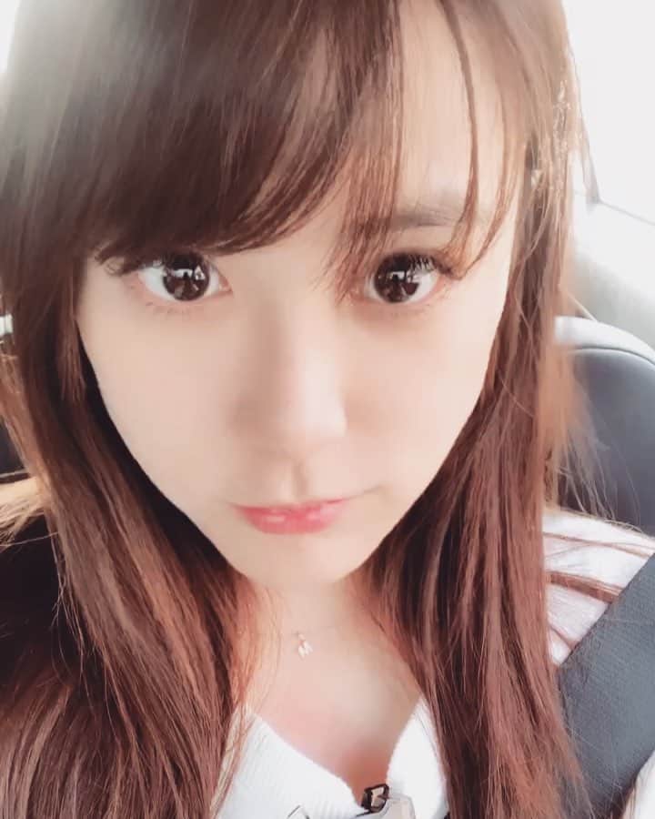 Liga Chiangのインスタグラム：「我還不太適應 但我會盡力 敬 2019 新的未來。」
