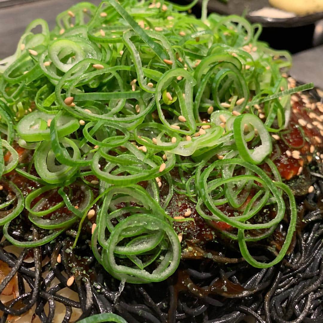 柴咲コウさんのインスタグラム写真 - (柴咲コウInstagram)「広島の夜🍴 川創焼き美味しかったです。 ごちそう様でしたm(_ _)m #hiroshima #japan #okonomiyaki」4月7日 12時02分 - ko_shibasaki