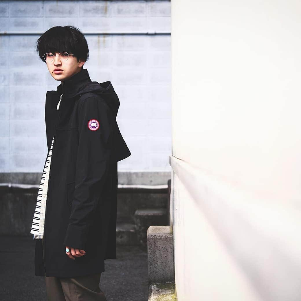 ARKnetsさんのインスタグラム写真 - (ARKnetsInstagram)「. ＼ CANADA GOOSE -19SS Collection- ／ . ≪高い柔軟性と通気性が特徴的なウインドウェア≫ . ■MEN STYLING / NO.009 Name：KENT JACKET Price：¥74,000（+tax） No：2412M . 高い柔軟性と通気性が特徴的なトリデュランスSSの生地で作られたソフトシェルのウインドウェア。シャトーパーカーからインスパイアされたスタイルが特徴的なスリムフィットのモデル。背中の内部に搭載されたメッシュパネル雨風を防ぎながら通気性を強化。フードに施されたダブルストライプのリフレクターが暗闇での視認性を高める。 . ■プロフィールから特設ページへリンクできます！ . . 【 ARKnets Search／取り扱い店舗 】 FOLLOW US!! @ark.standard @ann_de_ark @pierlounge.by.ark.bellmall @pierlounge.by.ark.laketown @pierloungebyark_opa . ■商品や通信販売に関しまして、 ご不明な点がございましたらお気軽にお問い合わせください。 . ----------------------------------- 【お問い合わせ】 ARKnetsコールセンター TEL：028-634-1212 ( 営業時間 12:00～19:00 ) ※店舗へ繋がりにくい場合には、こちらまでお問合せ下さい。 ------------------------------------- #arknets #arkstandard #anndeark #pierloungebyarkbellmall #pierloungebyarklaketown #pierloungebyarkopa #栃木 #宇都宮 #群馬 #高崎 #styling #スタイリング #スタイル #fashion #ファッション #レディースファッション #春コーデ #レインジャケット #ジャケット #canadagoose #カナダグース」4月7日 12時12分 - arknets_official