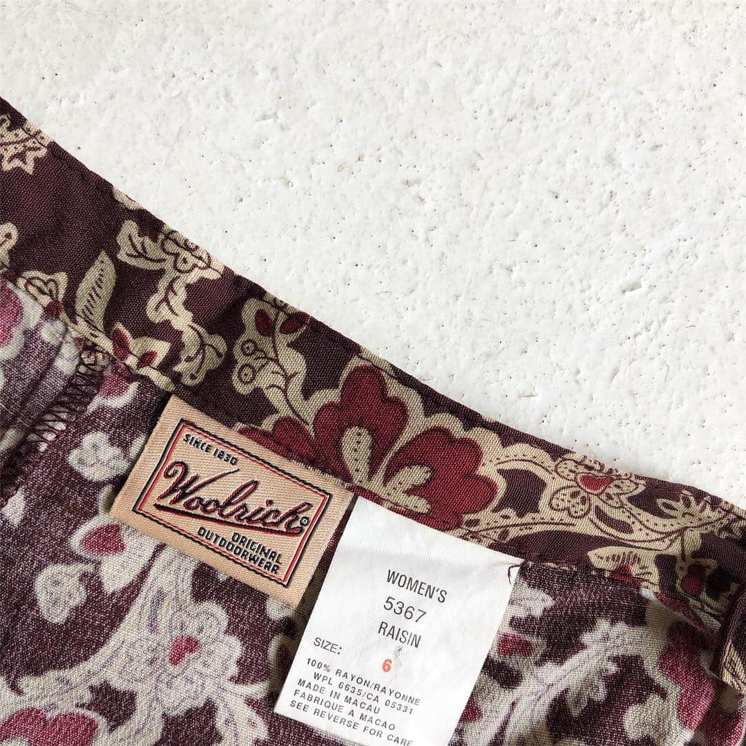 DROP...vintage select shopさんのインスタグラム写真 - (DROP...vintage select shopInstagram)「【New stuff】 1990s MADE IN MACAU Woolrich flower print maxi skirt rayon 100% size 6 PRICE ¥6900-(+TAX) DMへお問い合わせ宜しくお願い致します」4月7日 13時19分 - tokyo_drop