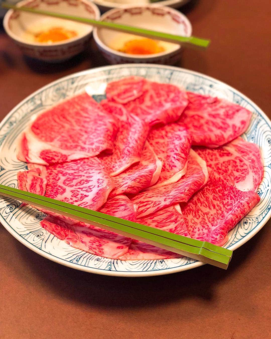 秋山具義さんのインスタグラム写真 - (秋山具義Instagram)「『浅草今半』国際通り本店で、すき焼きランチ。﻿ 次女の十三参り&中学入学のお祝いで。﻿ 美味しかった〜！﻿ ﻿ #浅草今半」4月7日 13時45分 - gugitter