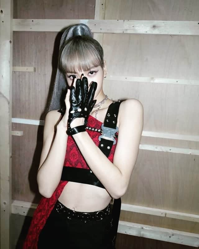 リサさんのインスタグラム写真 - (リサInstagram)「💔」4月7日 15時38分 - lalalalisa_m