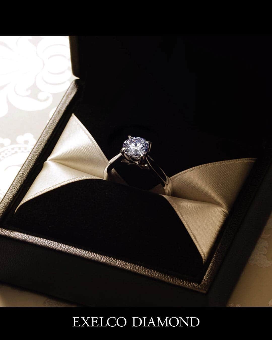 エクセルコ ダイヤモンド 婚約指輪♔結婚指輪のインスタグラム：「. ダイヤモンドは〝輝き〟で選ぶ時代へ。 . 世界で最も美しく輝く〝アイディアルラウンドブリリアントカット💎〟を発明した一族が創るカッターズブランドEXELCO DIAMOND。 200年の伝統を継承し、ダイヤモンドの本物の価値を未来へと繋ぎます。 . 店舗一覧 東京本店/盛岡店/仙台店/新潟店/青山店/町田マルイ店/横浜店/みなとみらい店/大宮店/宇都宮店/高崎店/静岡店/浜松店/金沢店/長野店/松本店/名古屋本店/大阪店/梅田店/京都店/神戸店/広島店/ヒルトン福岡シーホーク店/博多マルイ店/福岡店/小倉店/長崎ハマクロス411店/熊本店 . #エクセルコダイヤモンド #exelcodiamond」