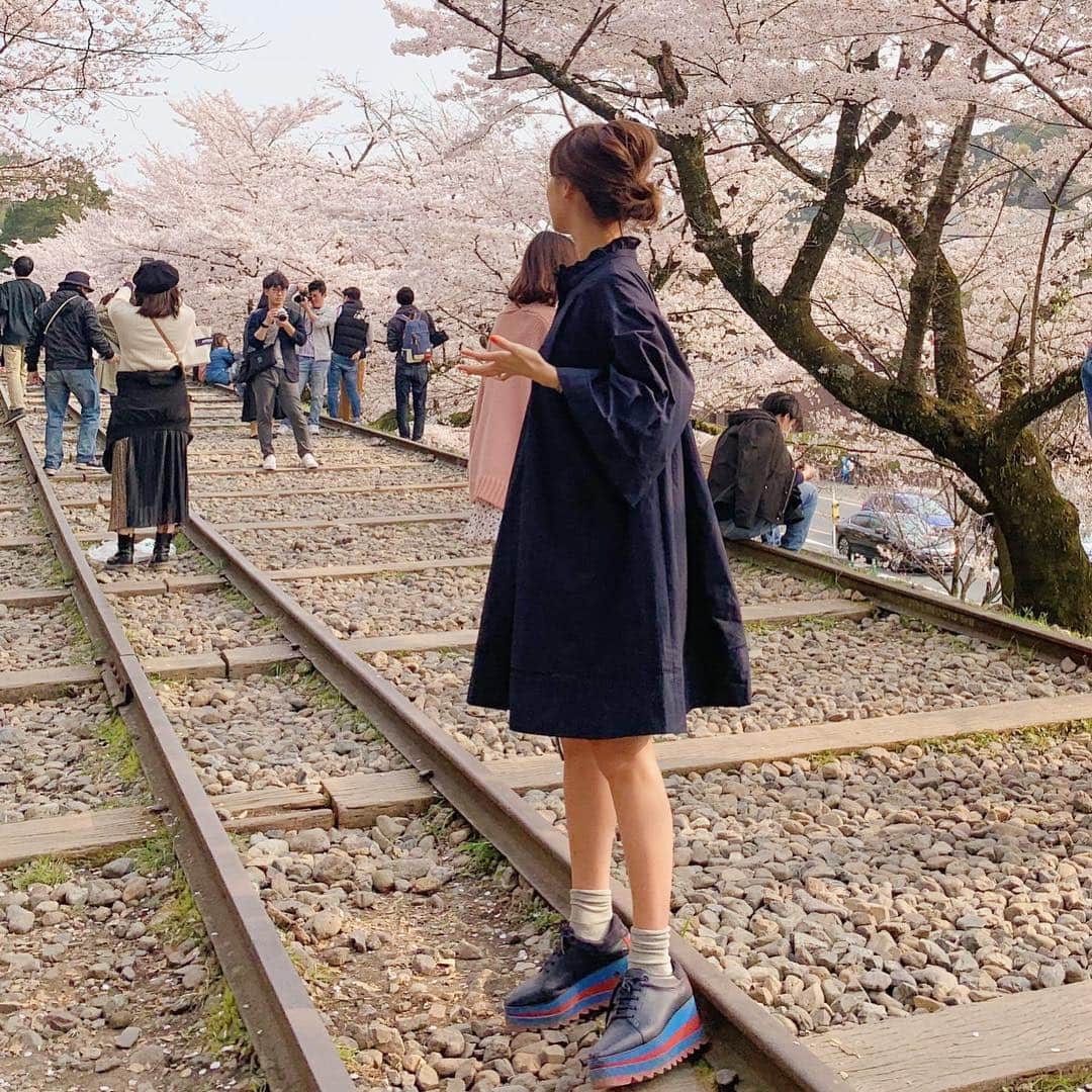 村上沙織さんのインスタグラム写真 - (村上沙織Instagram)「本日は京都お花見♥️🌸♥️ #rosymonster#kyoto#京都」4月7日 17時24分 - rosysaorimonster