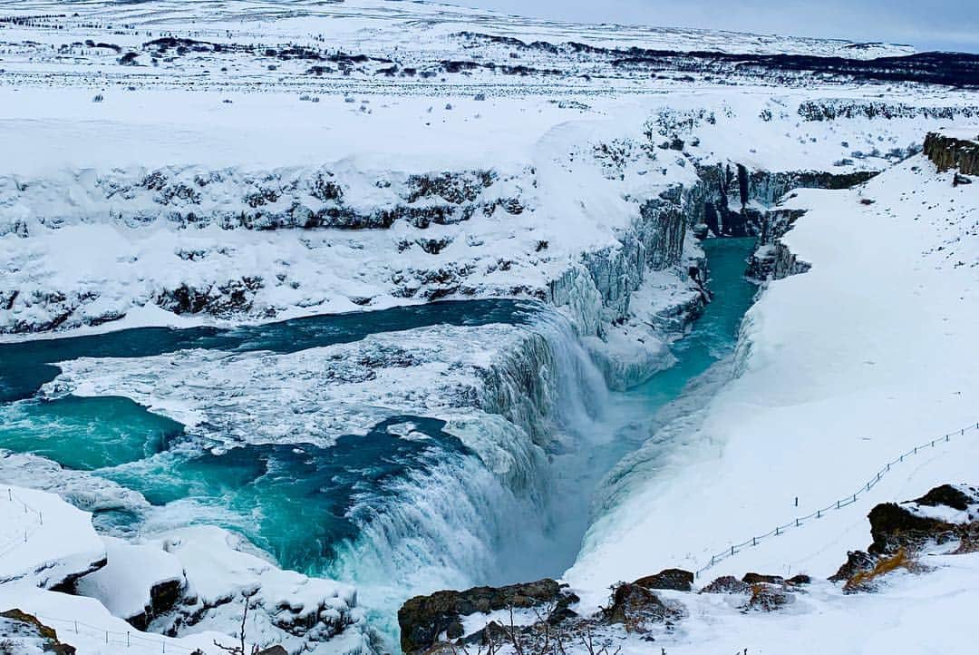 梶田健登さんのインスタグラム写真 - (梶田健登Instagram)「アイスランドと少しデンマーク！ レベル5のオーロラ爆発も見れて、とにかく運が良すぎた旅だったd(￣ ￣) 出会う風景、自然現象が全て信じられなかった、、、」4月7日 17時56分 - kajiken0712