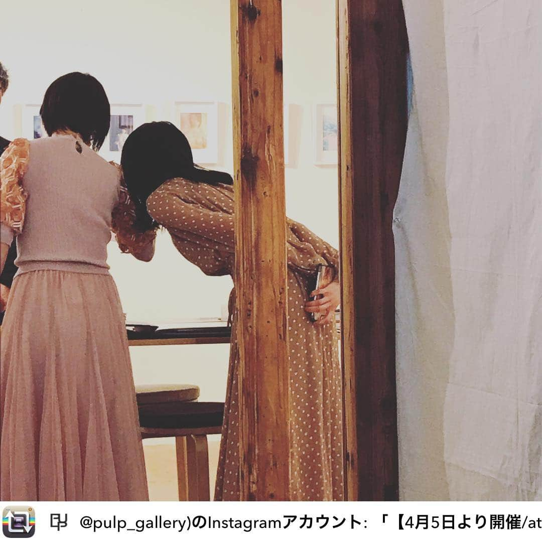 七菜乃さんのインスタグラム写真 - (七菜乃Instagram)「展示は14日までですが、  私達の在廊は今日までです😊  Repost from @pulp_gallery)のInstagramアカウント: 「【4月5日より開催/at HOPKEN/有料】﻿﻿﻿﻿ 大塚咲 @otsukasaki_ × 七菜乃 @nananano.nano exhibition﻿﻿﻿﻿ 「NEARLY…」 using @RepostRegramApp - 【4月5日より開催/at HOPKEN/有料】﻿﻿﻿﻿ 大塚咲 @otsukasaki_ × 七菜乃 @nananano.nano exhibition﻿﻿﻿﻿ 「NEARLY EQUAL」﻿﻿﻿﻿﻿ supported by Pulp ﻿﻿﻿﻿﻿ ﻿﻿﻿﻿ 三日目。﻿ 作家在廊中。﻿ ﻿﻿﻿﻿ ー﻿﻿﻿﻿ ﻿﻿﻿﻿ ■exhibition information﻿﻿﻿﻿ ﻿﻿﻿﻿﻿ 2019/04/05(fri) - 04/14(sun) ※closed on 04/10(web)﻿﻿﻿﻿﻿ weekday 15:00-21:00﻿﻿﻿﻿﻿ holiday 13:00-20:00﻿﻿﻿﻿﻿ ﻿﻿﻿﻿﻿ at HOPKEN @hopken_shop (2-5-15-2F Kita-kyuhouji-cho, Chuou-ku, Osaka, JAPAN)﻿﻿﻿﻿﻿ ※NOT Pulp﻿﻿﻿﻿﻿ ﻿﻿﻿﻿﻿ entrance fee：¥500 (再入場可)﻿﻿﻿﻿﻿ ﻿﻿﻿﻿﻿ https://pulpspace.org/post/183515470249」4月7日 18時06分 - nananano.nano