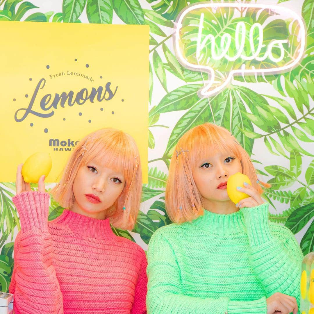 中村巴美さんのインスタグラム写真 - (中村巴美Instagram)「____________________Lemon🍋 ( @mokes_japan 🌴 ) #popmake #colorfuleyeshadow .  Model @femm____  Photo Tak Iijima Hair @yukiomori  Make @tmm_238  Fashion @lillilly_stores . . . 使用コスメ💄 @anastasiabeverlyhills  @rmkofficial . @urbandecaycosmetics . . .  #makeup #pop#hair#Photo #mokes#nakameguro #lillilly #fashion#Lemon #FEMM#artist #tomominakamura」4月7日 18時37分 - tmm_238