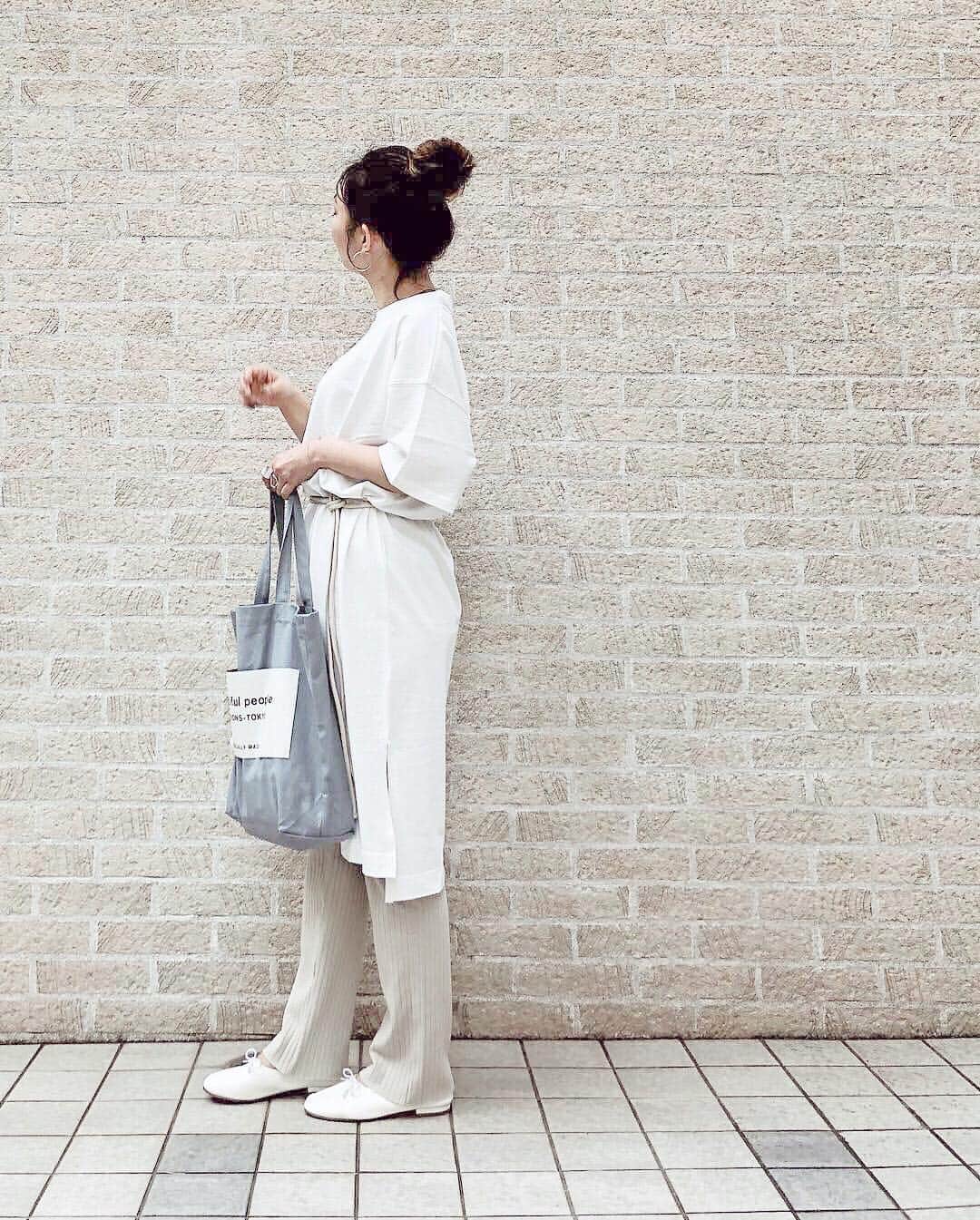 nanaさんのインスタグラム写真 - (nanaInstagram)「ㅤ ㅤ 2019.4.7 Sun #nanacoordinate 𓇼 ななコ 🐼ㅤ ㅤ ㅤ white 𓇬 beige 𓃟𓃻 blogに詳しく書きます✎*。 ━━━━━☞blogへはtopからﾄﾍﾞﾏｽ𓅩𓂃 ㅤㅤ ㅤ ㅤ やりたかったTｼｬﾂﾜﾝﾋﾟをﾍﾞﾙﾄでﾌﾞﾗｳｼﾞﾝｸﾞ𓂅𓂅 Tｼｬﾂﾜﾝﾋﾟは @honeysofficial のん𓂬. ｺﾚ色違い欲しいﾅ𓃻𓃻 ちなみにﾍﾞﾙﾄは随分前にgetした @plage_jp のん𓆸  ㅤ ﾘﾌﾞﾊﾟﾝﾂも @honeysofficial のん𓂅 ｽﾄﾚｰﾄのﾗｲﾝが綺麗でお気に入り𓀠𓀠 ㅤ ㅤ ㅤ 今日は自宅に缶詰で仕事𓀿 ㅤ ㅤ  ㅤ #ワンピース #onepiece #honeys #ハニーズ #ハニマニ #pr #outfit #fashion #ootd #coordinate #大人カジュアル  #locari mery  #beaustagrammer  #シンプルコーデ #プチプラコーデ  #mineby3mootd #instafashion #fashionblogger #fashionista #데일리록 #코디 #옷스타그램 #멋스타그램 #穿搭 #오오티디  #패션스타그램일상 #楽天roomに載せてます #roomインフルエンサー」4月7日 18時43分 - nanapanda517
