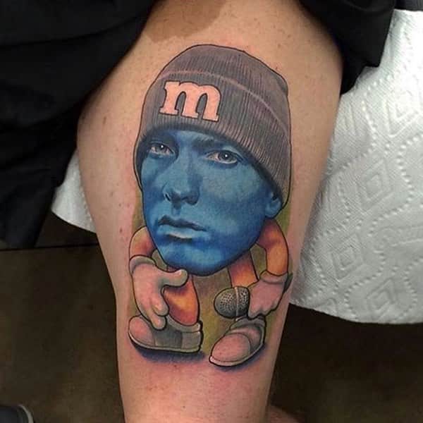 メリッサ・ジョーン・ハートさんのインスタグラム写真 - (メリッサ・ジョーン・ハートInstagram)「Hahah  Eminem&m  or  m&eminem I don’t know why this has me giggling so much, but it’s the most hardcore candy I’ve ever seen 😂  @Eminem @mmschocolate @marsglobal #funny Tattoo by @cory_salls 👏🏼 content is hilarious and your artwork is gorgeous!」4月8日 5時11分 - melissajoanhart