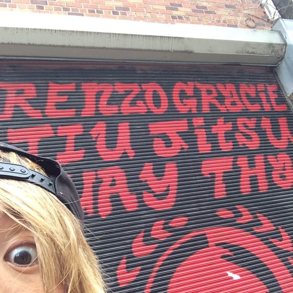 のインスタグラム：「I went Renzo gracie Brooklyn but nobody... today is Sunday... #完全にNEXT #renzogracie  #jiujitsu」