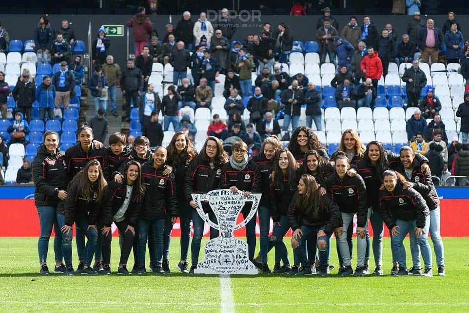 山本摩也のインスタグラム：「. A por último objeto. 絶対に達成する.  @rcdeportivo  @rcdfem」