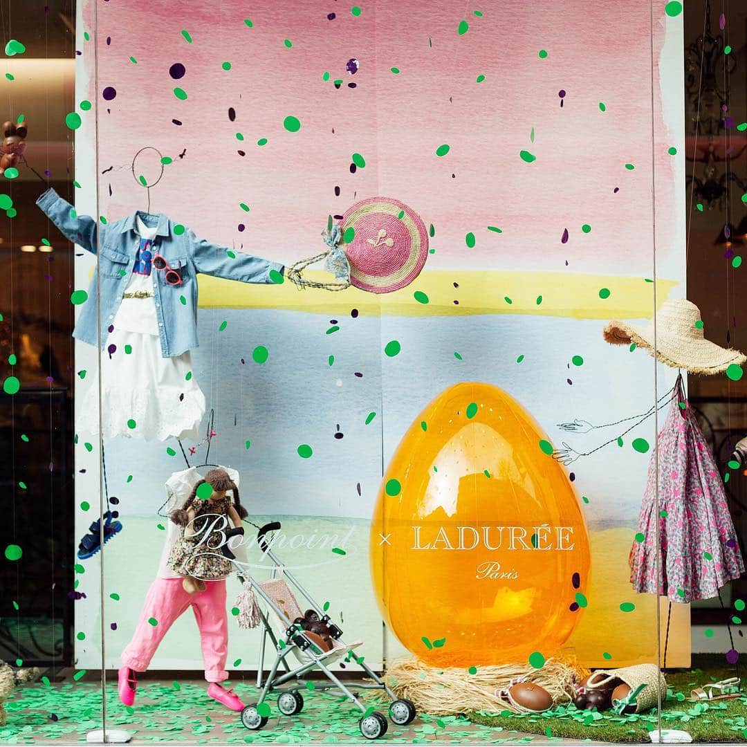 bonpointさんのインスタグラム写真 - (bonpointInstagram)「Today, we are glad to unveil the Sloane boutique in London and its festive atmosphere for the Easter celebrations 🐣 If you want to discover more, see you tomorrow... . . . #BonpointxLaduree #Easter #Easterseason」4月7日 20時47分 - bonpoint