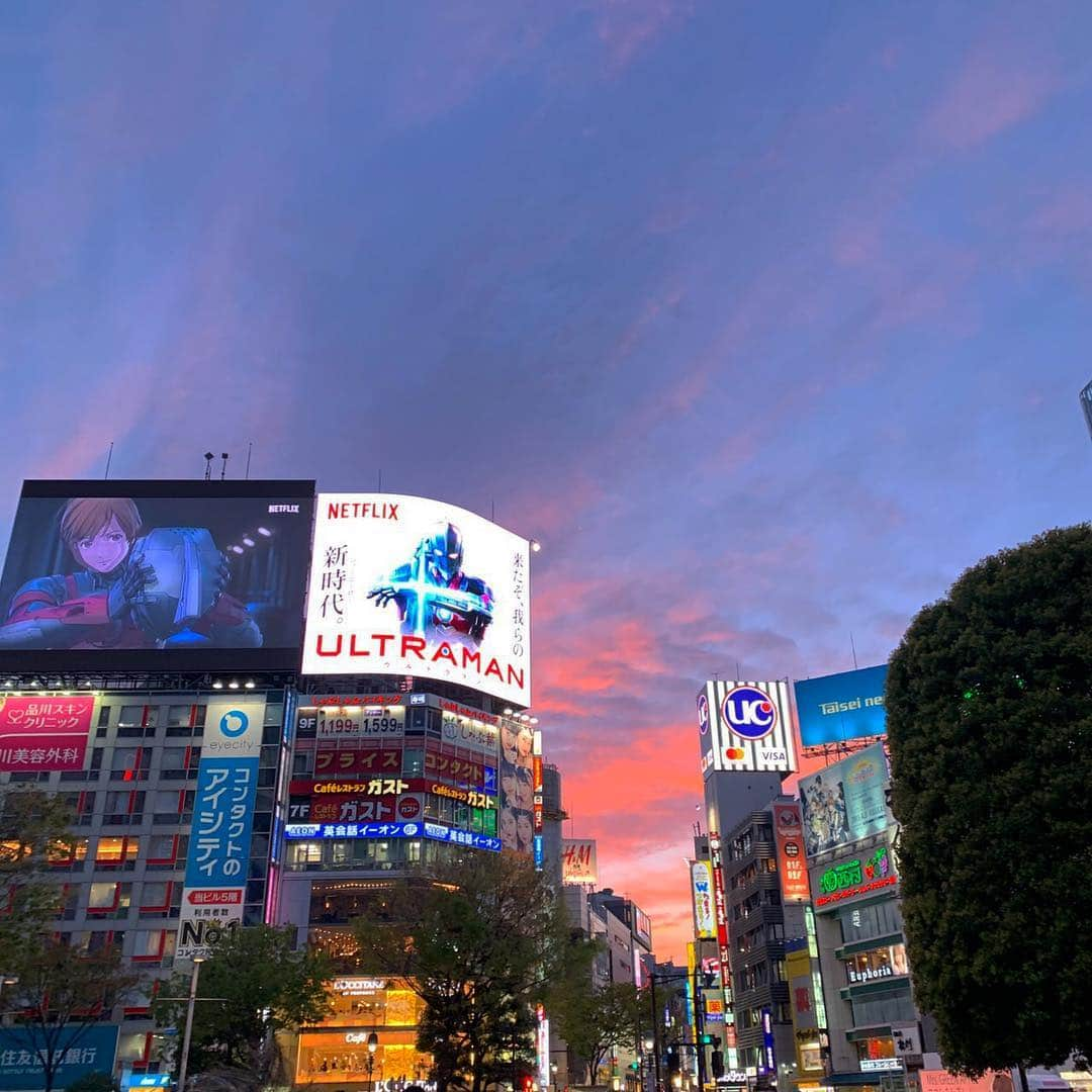 福地夏未さんのインスタグラム写真 - (福地夏未Instagram)「💞💫 SHIBUYA _ #渋谷 #東京 #花見後 #カラオケ前 #夕方」4月7日 20時48分 - natsuminmin19