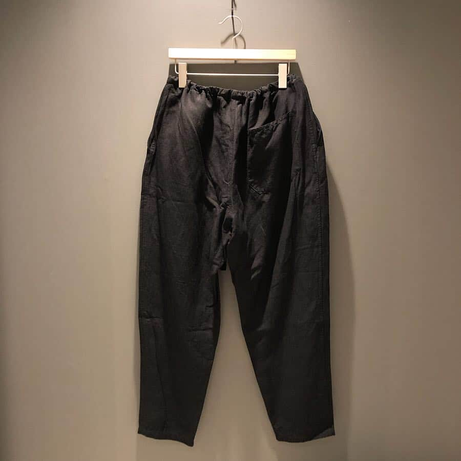 BEAMS JAPANさんのインスタグラム写真 - (BEAMS JAPANInstagram)「＜COMOLI＞ Mens Linen Viscose Tapered Pants BEAMS JAPAN 2F @beams_japan #comoli #beams #beamsjapan #beamsjapan2nd Instagram for New Arrivals Blog for Recommended Items #japan #tokyo #shinjuku #fashion #mensfashion #womensfashion #日本 #東京 #新宿 #ファッション#メンズファッション #ウィメンズファッション #ビームス #ビームスジャパン」4月7日 20時54分 - beams_japan