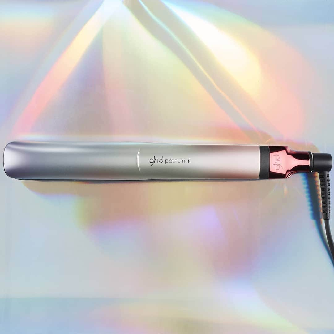 ghd hairさんのインスタグラム写真 - (ghd hairInstagram)「Our cutest collection ever? 👀😍 #ghdhair #goodhairday #ghdplatinumplus #rainbowstyler」4月7日 21時00分 - ghdhair