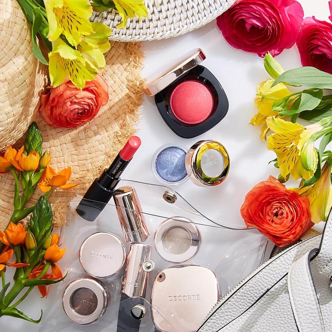 DECORTÉさんのインスタグラム写真 - (DECORTÉInstagram)「Vibrant spring shades to enhance your look!🌸 DECORTÉ Makeup provides all the right colors to celebrate the season. We've got your eyes, cheeks and lips covered with Eye Glow Gem, Cream Blush and The Rouge Lipsticks. Add a touch of translucence with Dip N Glow Highlighter. It's springtime!🌸 .  #Decorte #makeup #eyeshadow #highlighter #lipstick #blush #Cosmetics #Decorté #beautytip #Saks #saksbeauty #mattelipstick #gloss #Kose #madeinjapan #Selfridges #selfridgeslondon #selfridgesbeauty #eyeglowgem #saksfifthavenue #therouge #creamblush」4月7日 21時01分 - decortebeauty