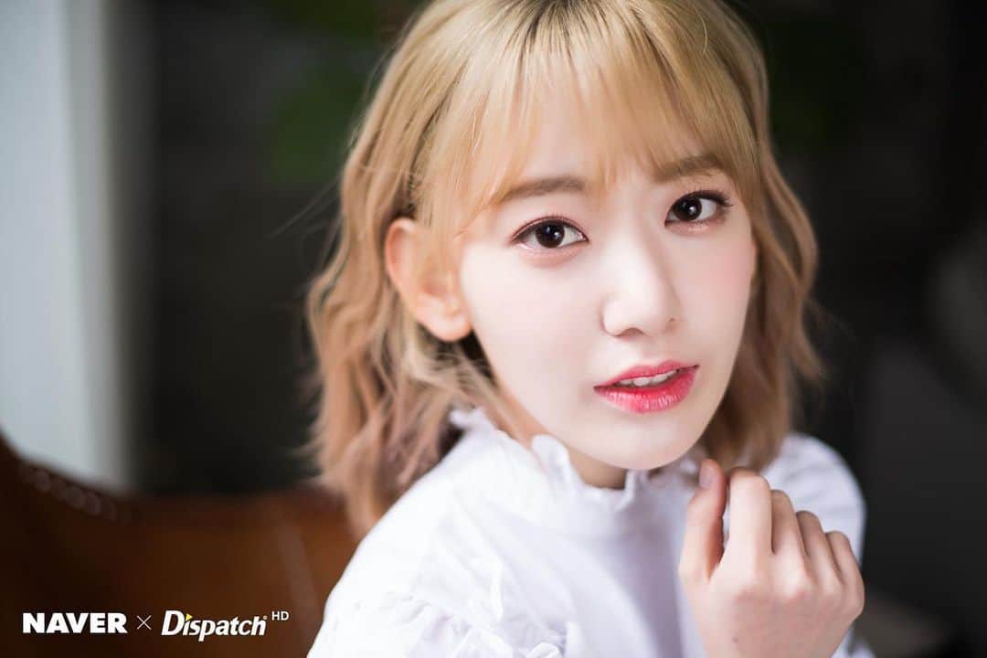 のインスタグラム：「… #hkt48 #IZONE #아이즈원  #アイズワン #sakura #宮脇咲良 #미야와키사쿠라 #さくら」