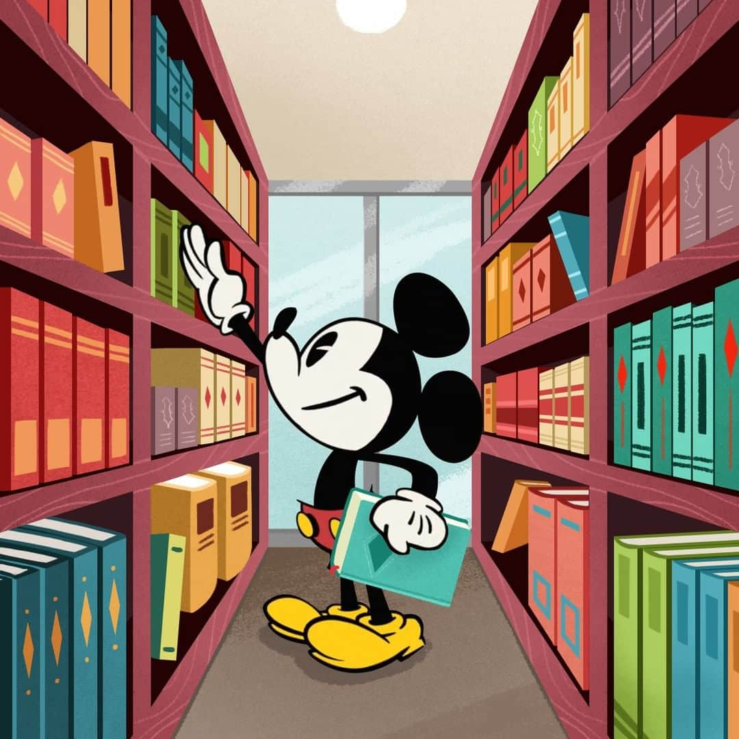 ミッキーマウスさんのインスタグラム写真 - (ミッキーマウスInstagram)「Getting lost in a bookstore like… ☝️📖」4月7日 23時00分 - mickeymouse