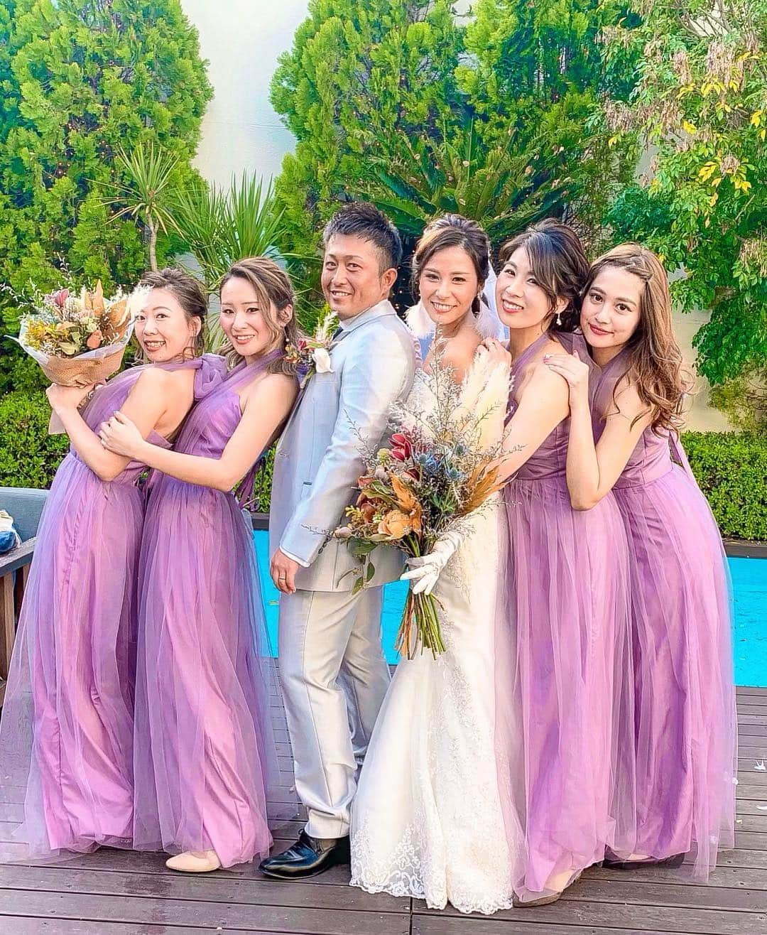 橘リンさんのインスタグラム写真 - (橘リンInstagram)「We were bridesmaids at the wedding💒 . 私たちをブライズメイドに 選んでくれてありがとう💜❤️💜 . . #結婚式 #結婚 #花嫁 #ブライズメイド #おそろい #おそろコーデ #ウェディング #ウェディングヘア #名古屋 #愛知 #wedding #bridsmaids #flower #nagoya」4月7日 23時02分 - rincharon