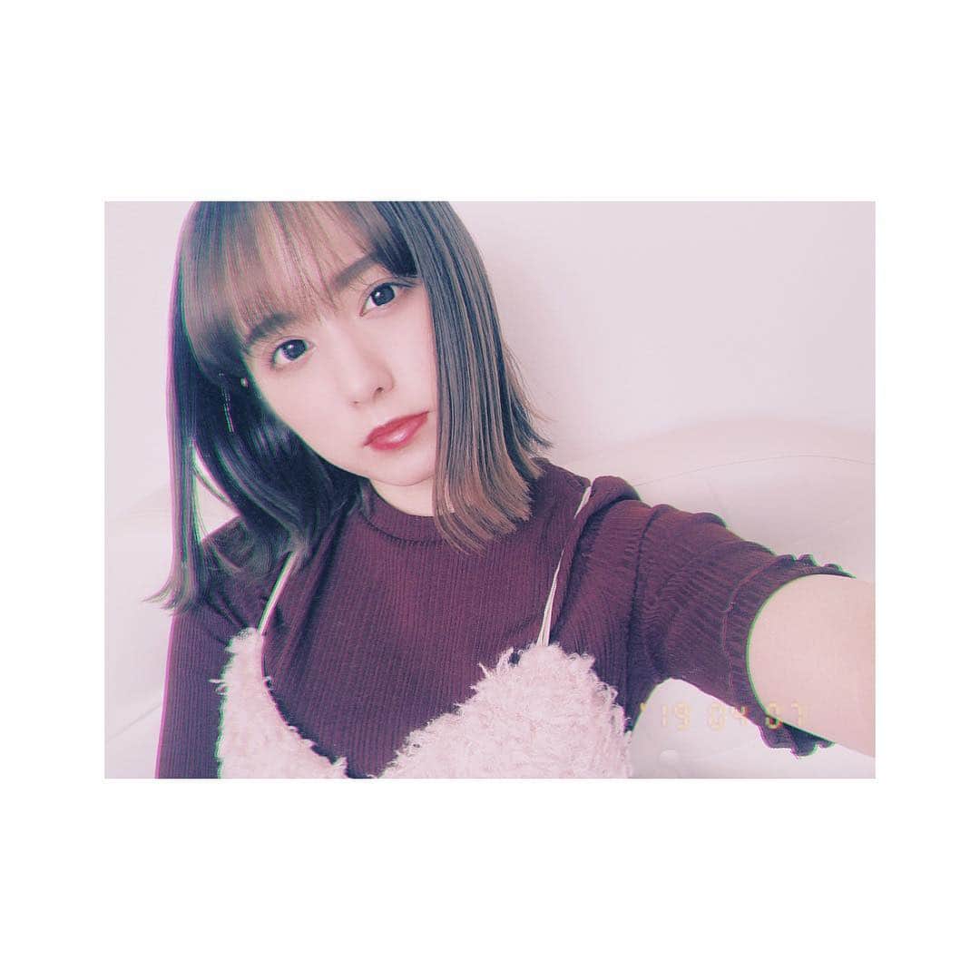 前田美里のインスタグラム：「💭💜 #自撮り#セルフィー #外ハネ #おやすみ #selfie #selfiee #selfies #lilybrown #film #film_jp #instagood #instalike #japanesegirl ##followme #instaphoto #gn #🌙」