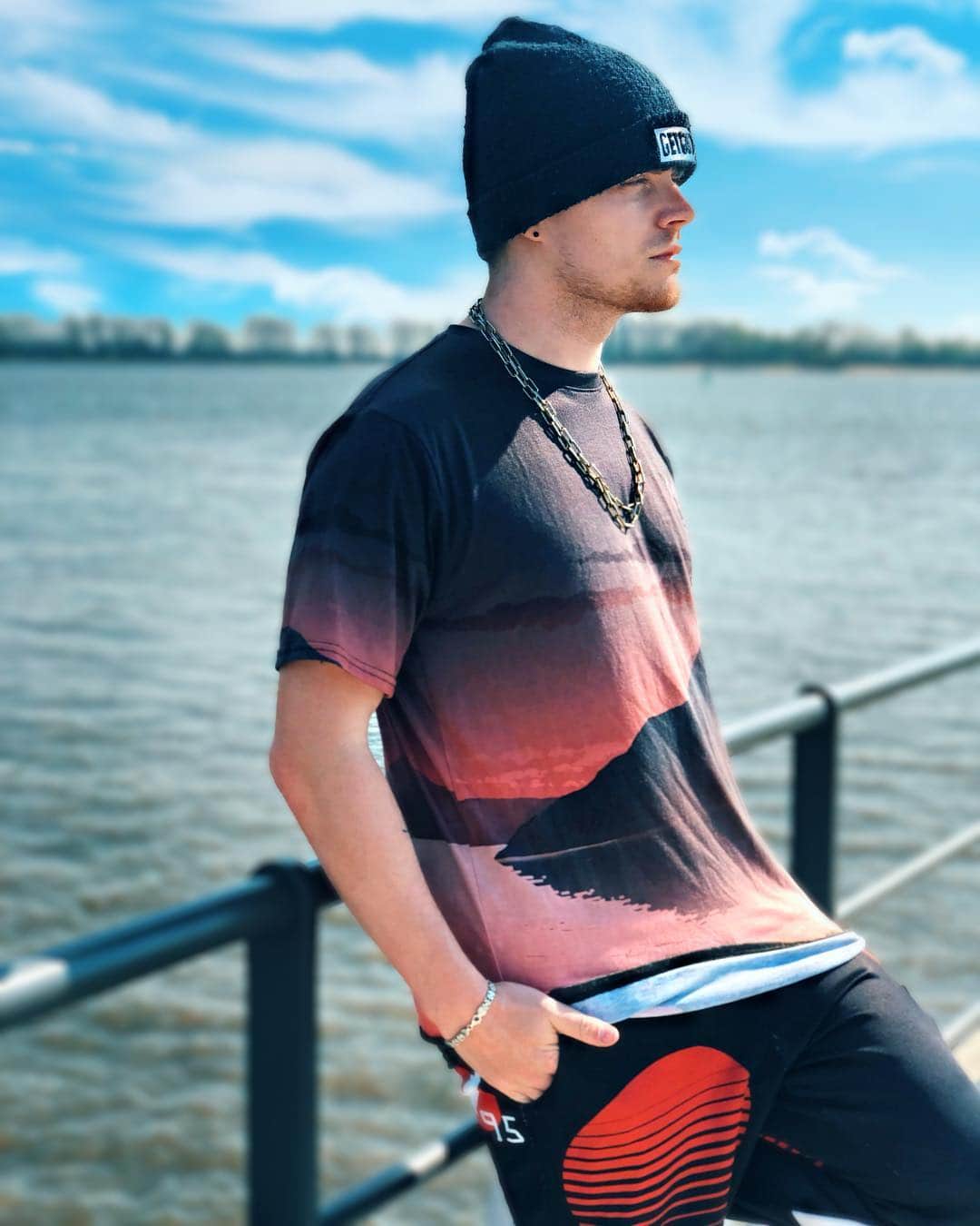 iBlaliのインスタグラム：「🏖」