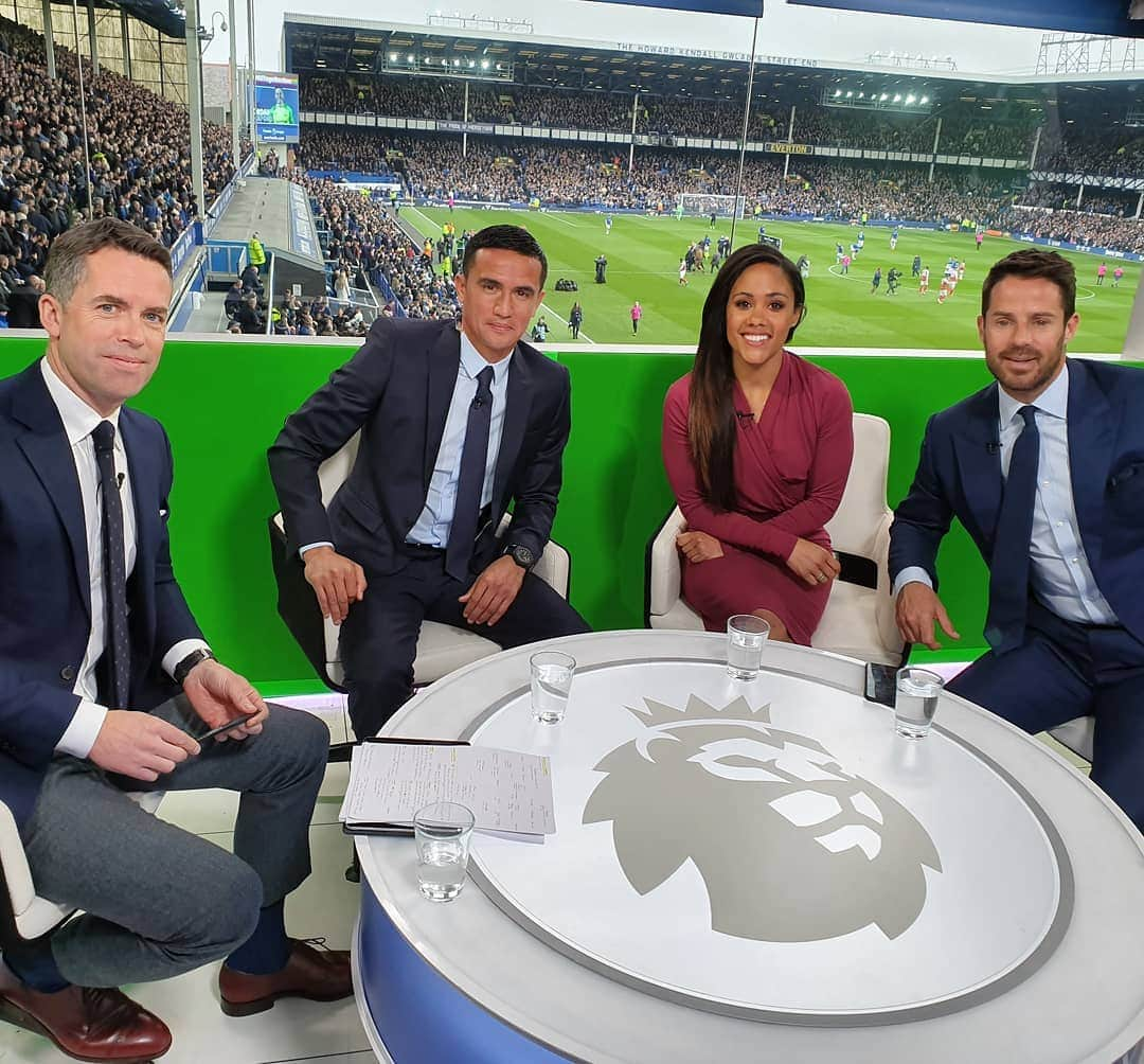 ティム・ケーヒルさんのインスタグラム写真 - (ティム・ケーヒルInstagram)「Always great to join @skysports for the SUPER SUNDAY game @everton vs @arsenal I'm enjoying watching and talking about what i love and that's @premierleague football. Big Love to @jamie.redknapp @davidbgjones @alexscott2」4月8日 1時08分 - tim_cahill