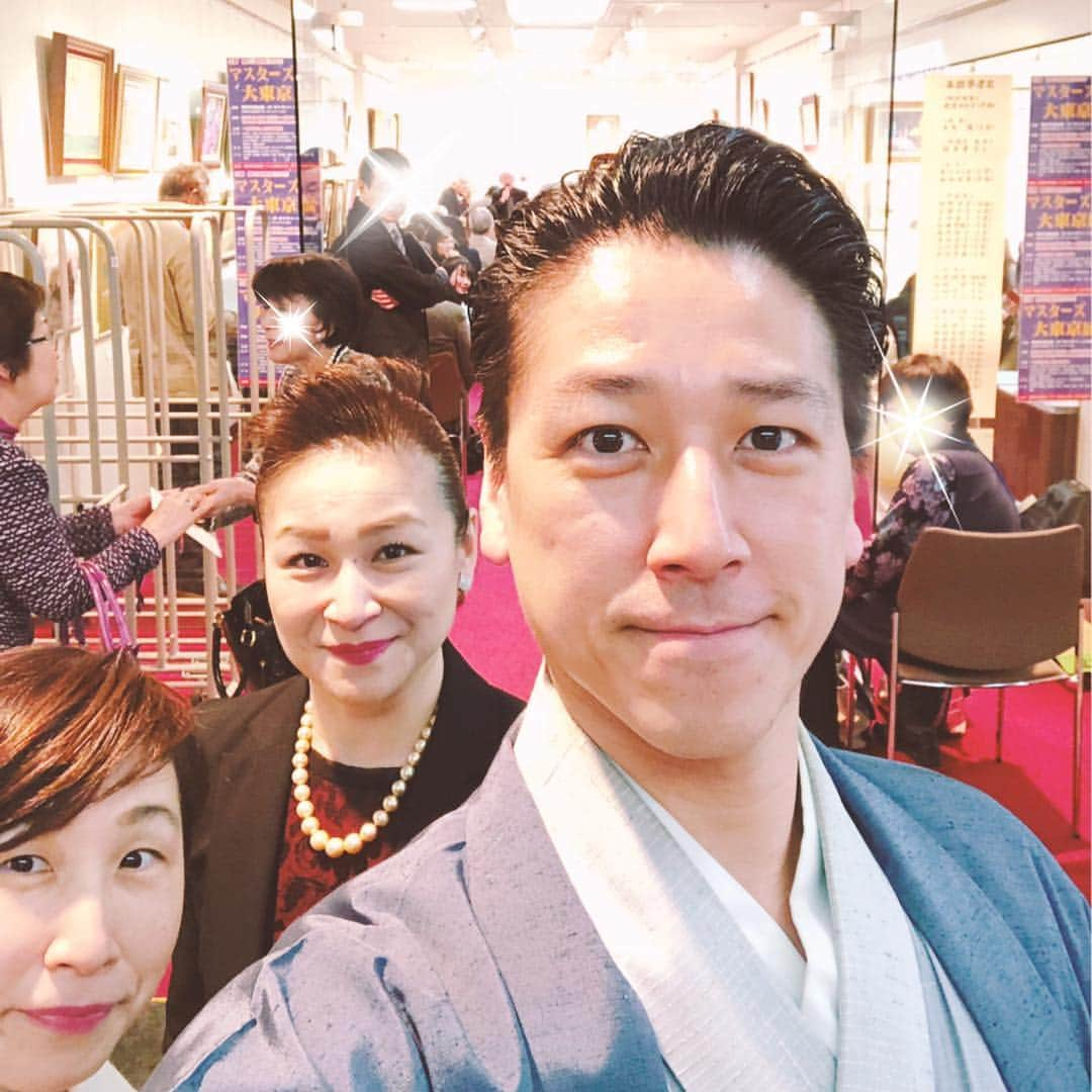 和泉元彌さんのインスタグラム写真 - (和泉元彌Instagram)「20190407 今日は午前中から #有楽町 の#交通会館 で  #マスターズ大東京展 の 開会式、表彰式が #伏見宮博明殿下 ご臨席のもと 開催されました。  開式にあたり 祝言に#小謡 を #和泉淳子 #三宅藤九郎  と共に。  若者、新人の発掘、奨励。 文化が未来へとつながる 有意義な取り組みの一つであると 再認識。」4月8日 1時33分 - izumimotoya