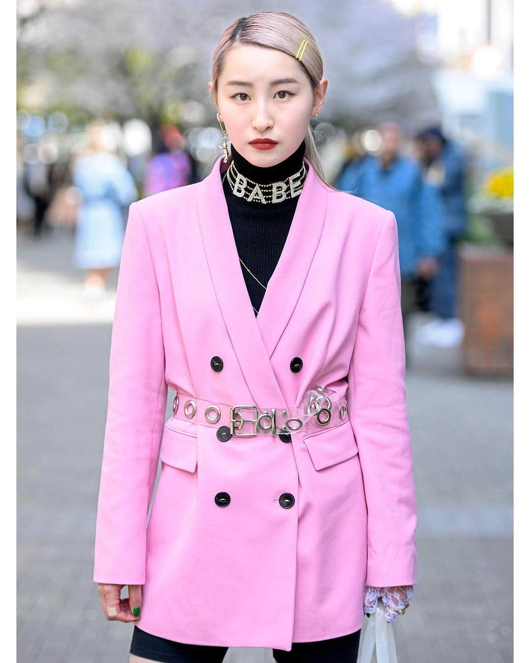 Harajuku Japanさんのインスタグラム写真 - (Harajuku JapanInstagram)「18-year-old Emile (@nigo_ez) on the street near Bunka Fashion College in Tokyo wearing a Zara pink blazer and biker shorts, clear Yello boots with LV logo socks, a Nana-Nana “Trash Box” tote, a "Babe" choker, Ambush, Pinnap, and Kobinai items.」4月8日 2時08分 - tokyofashion