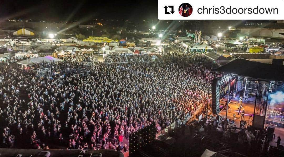 3 Doors Downのインスタグラム：「Rock and roll lives. #Repost @chris3doorsdown」