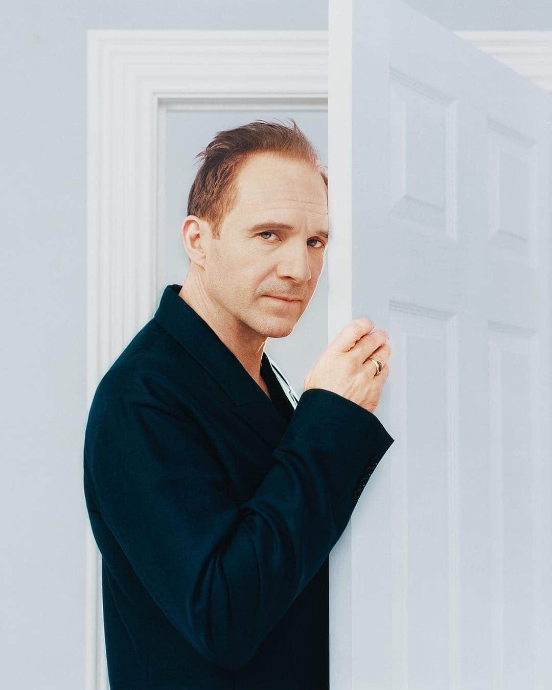 GQさんのインスタグラム写真 - (GQInstagram)「"In addition to all measure of British, [Ralph Fiennes] has played, to my count: Austrian, Irish, French, German, Hungarian, Russian, and unspecified Balkan—as well as American (both WASP and serial-killer varieties), and Snake." Read more about the inimitable Ralph Fiennes at the link in bio. (📸@scandebergs)」4月8日 3時40分 - gq