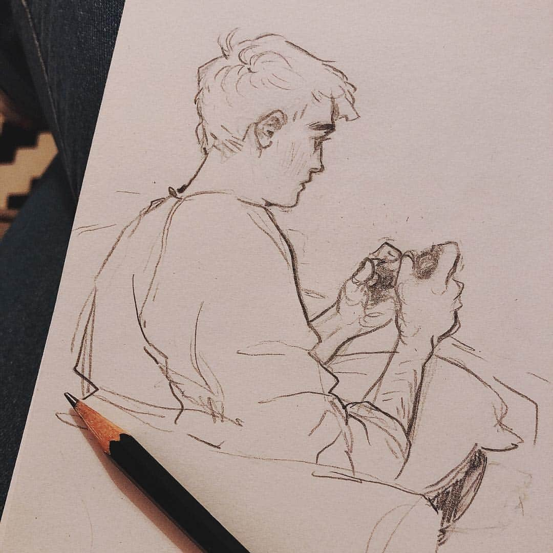 Laura Brouwersさんのインスタグラム写真 - (Laura BrouwersInstagram)「Sekiro’s need for focus gives me extra life drawing reference time :^) thanks for unknowingly posing @deandobbs」4月8日 3時58分 - cyarine