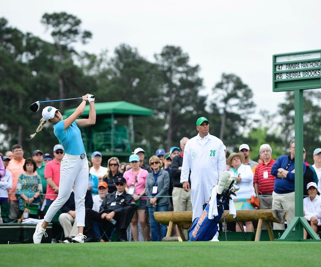 Sierra Brooksさんのインスタグラム写真 - (Sierra BrooksInstagram)「A week of a lifetime and more than that, an unbelievable week for women’s golf. Thank you @anwagolf for providing female amateurs an opportunity to promote the game on golf’s greatest stage.」4月8日 4時11分 - sierrabrooks59