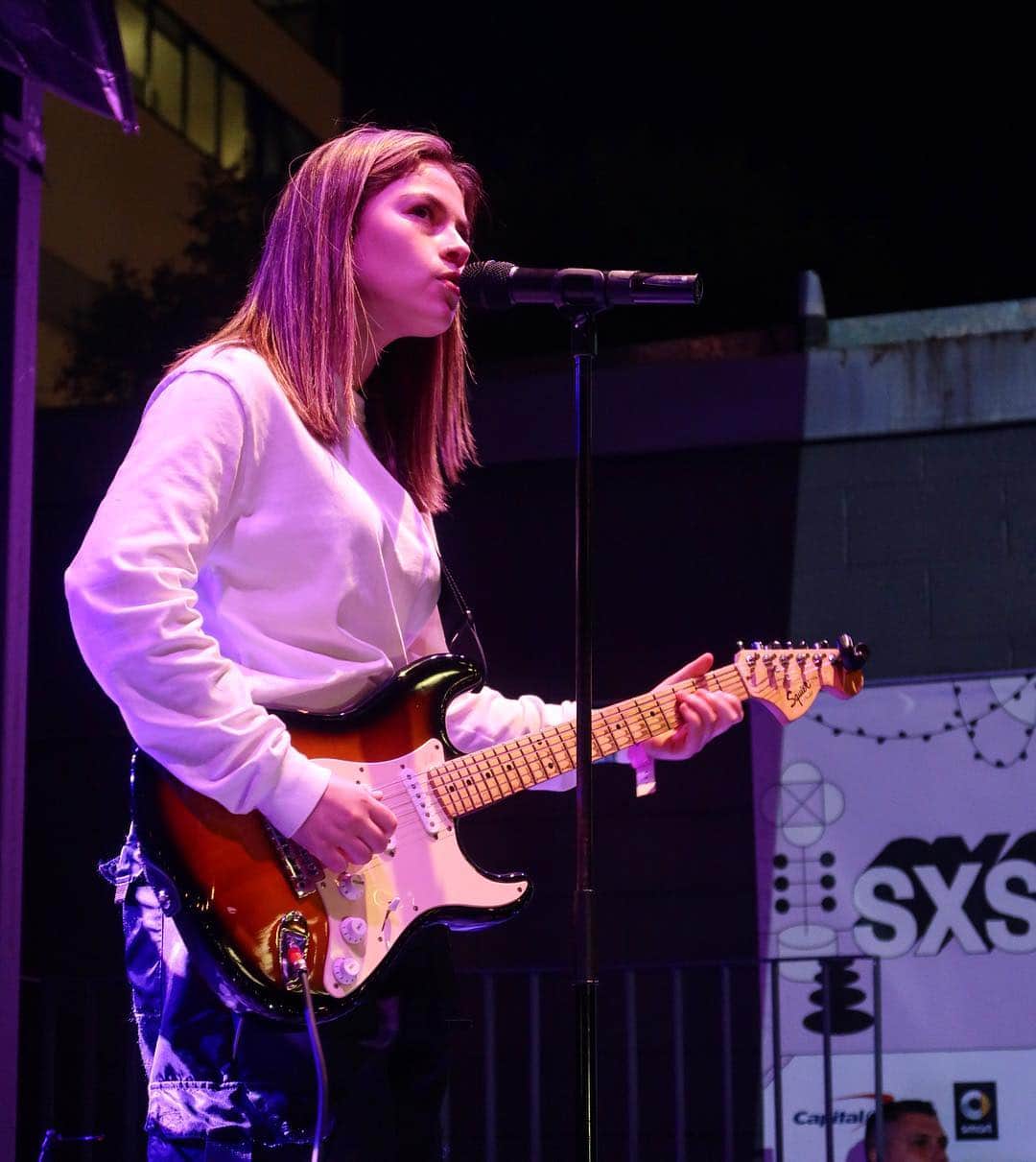 ASCAPさんのインスタグラム写真 - (ASCAPInstagram)「“Mama says marry a rich man, and I said mama, I am that rich man” @imdestinyrogers at our @ascapurban #OTCU #SXSW showcase!」3月15日 13時13分 - ascap