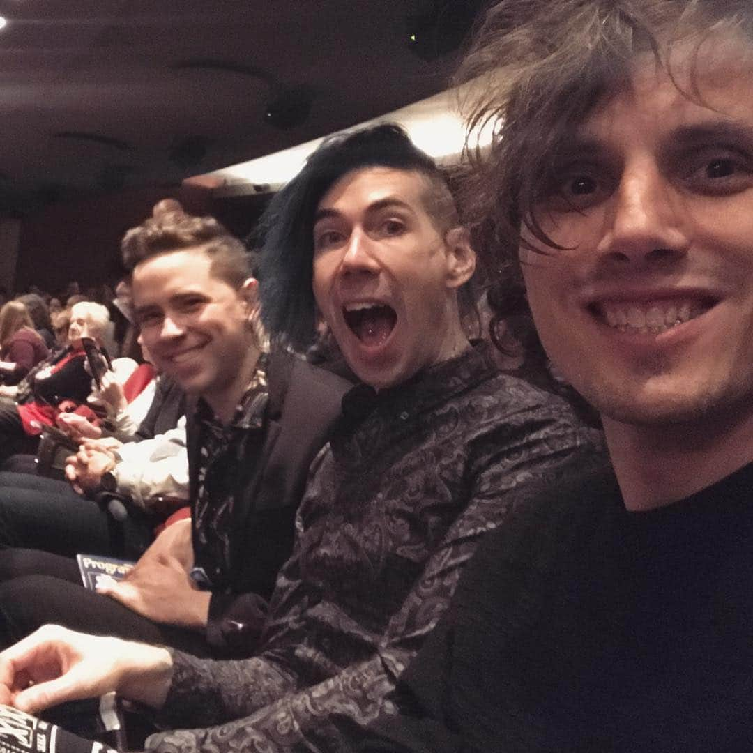 スティングさんのインスタグラム写真 - (スティングInstagram)「Lovely to see the gents of @mtrenchofficial at tonight’s performance of “The Last Ship” #Repost @joshramsayofficial @mattwebbmt @royce_whittaker」3月15日 13時02分 - theofficialsting