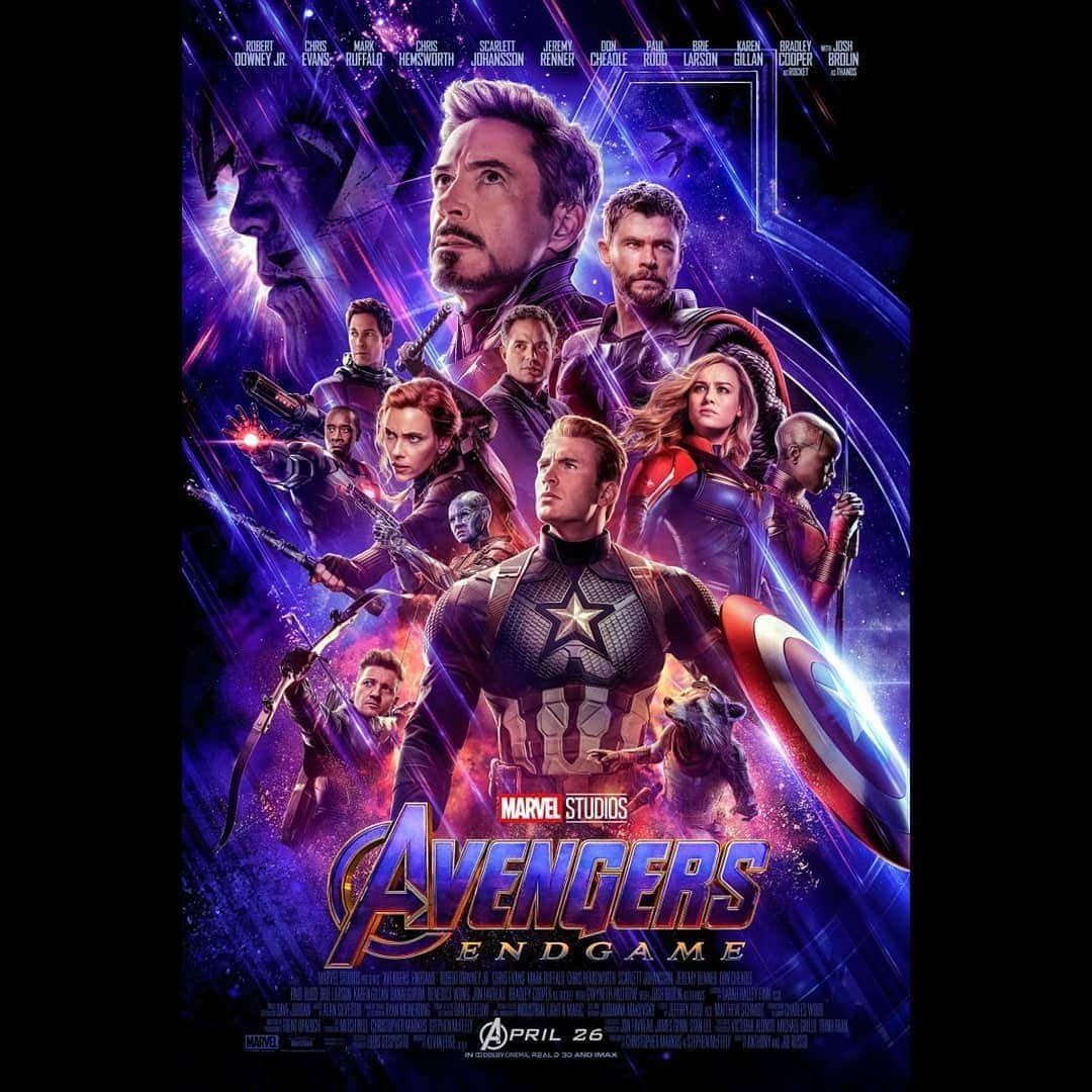 9GAGさんのインスタグラム写真 - (9GAGInstagram)「Swipe to see where Peter is #endgame #avengers #9gag」3月15日 4時45分 - 9gag