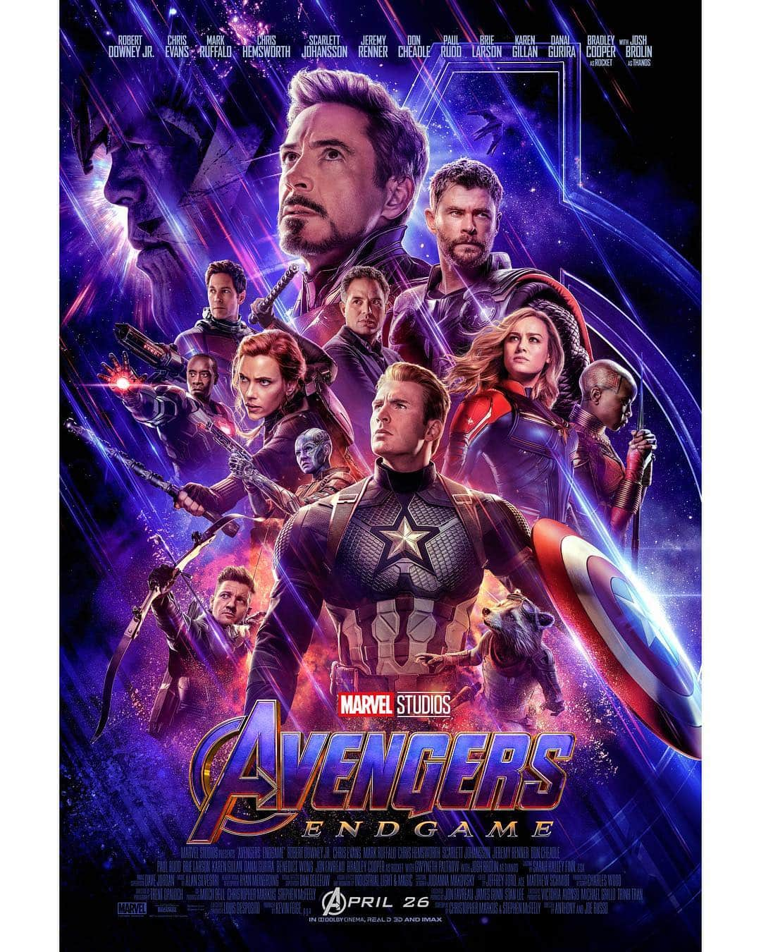 Disneyさんのインスタグラム写真 - (DisneyInstagram)「Check out the new poster for @MarvelStudios’ #AvengersEndgame. See it in theaters April 26.」3月15日 4時45分 - disney