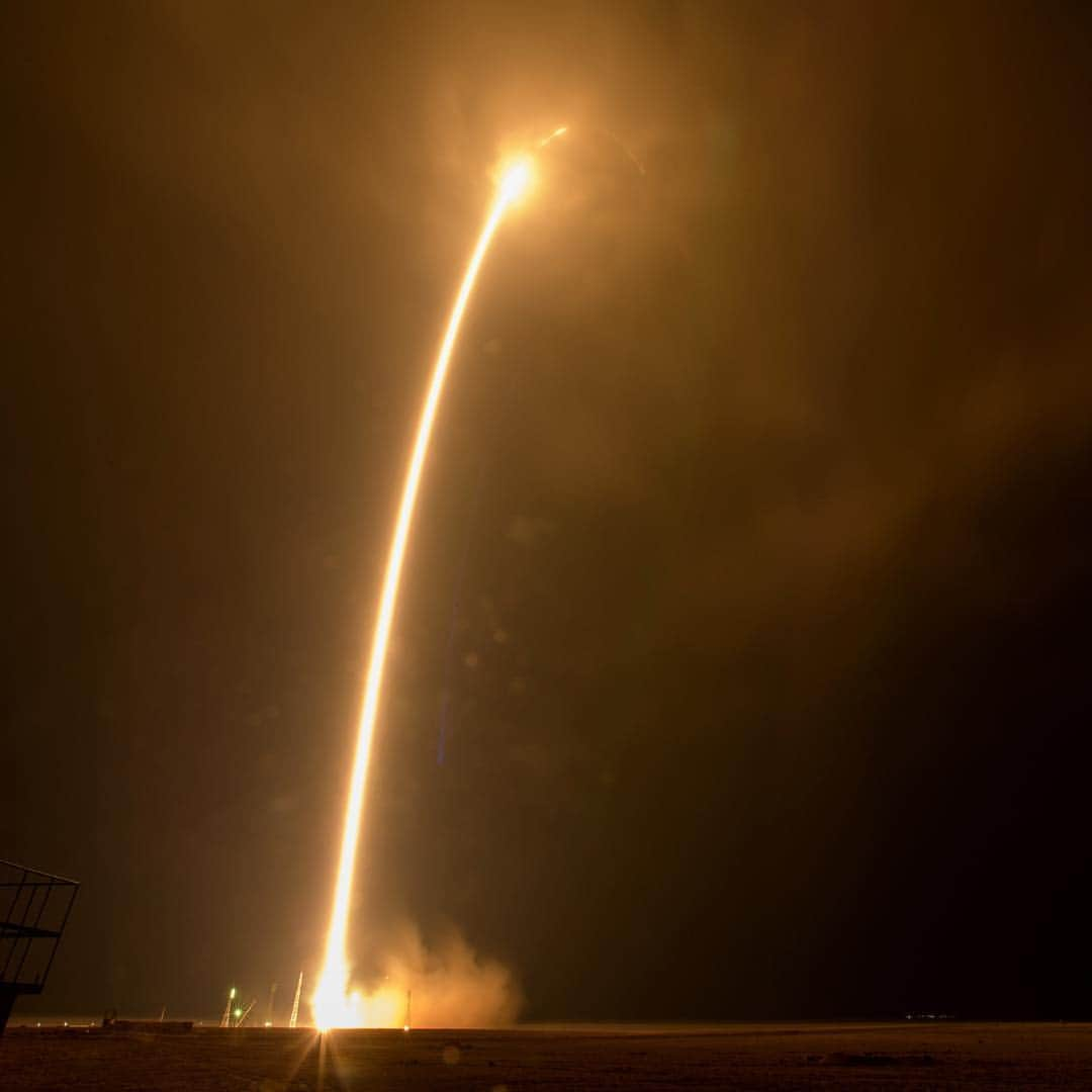 NASAさんのインスタグラム写真 - (NASAInstagram)「3-2-1… LIFTOFF! 🚀  Today at 3:14 p.m. EDT, three humans left planet Earth on six-hour journey to the International Space Station (@ISS). Launched aboard a Soyuz spacecraft from the Baikonur Cosmodrome in Kazakhstan, @NASAastronauts Nick Hague and Christina Koch, and cosmonaut Alexey Ovchinin will arrive at their new orbiting home later today.  During their time on humanity’s only permanently occupied microgravity laboratory, they will work on hundreds of experiments in biology, biotechnology, physical science and Earth science. They will be joining the trio who is already in space, bringing the total crew to six people.  Credit: NASA/Bill Ingalls  #nasa #space #launch #liftoff #rocket #soyuz #roscosmos #international #spacestation #science #humans #earth #planet #home #orbit #spacecraft #solarsystem #crew #team #trio #pictureoftheday」3月15日 5時15分 - nasa