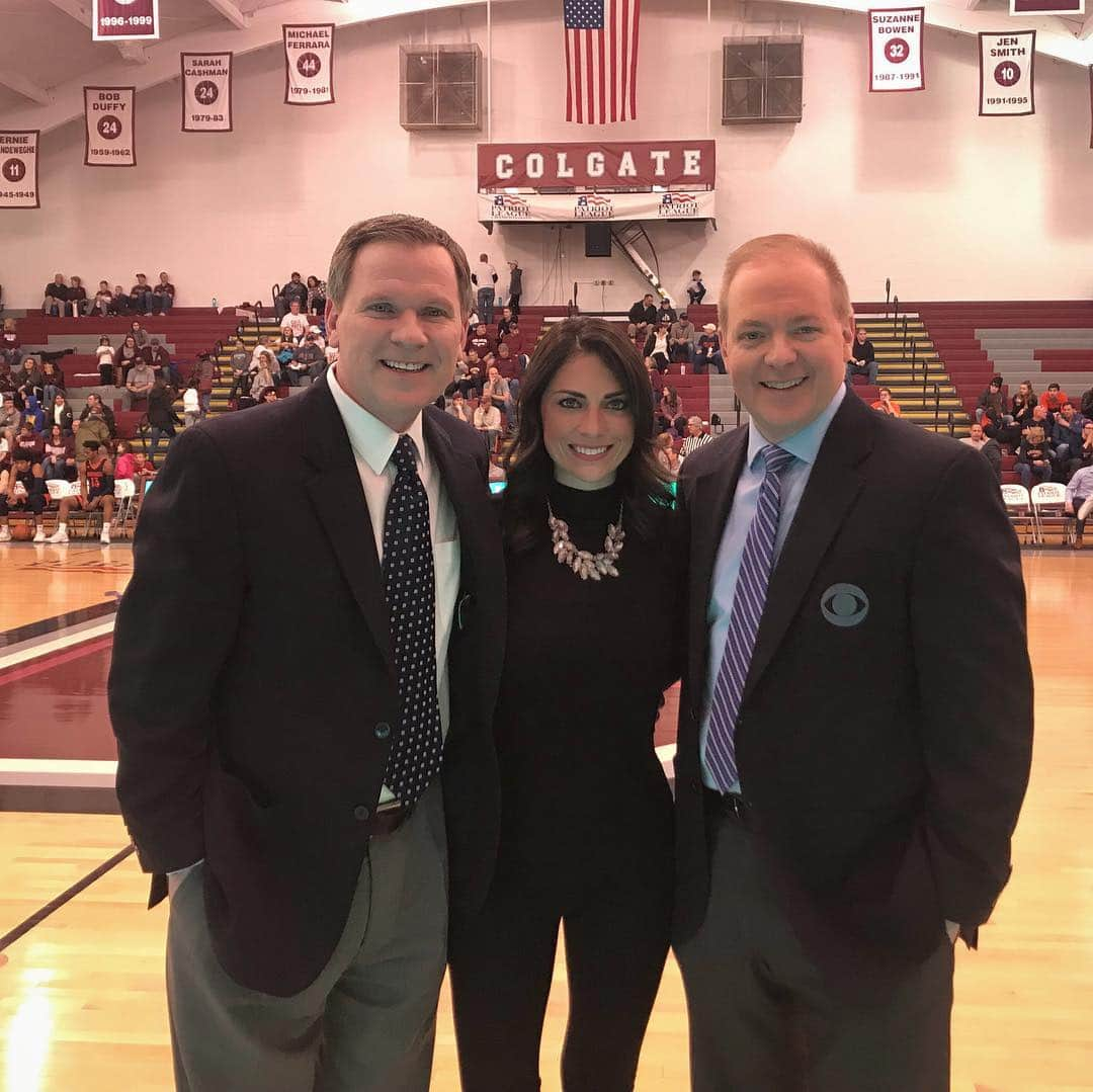 ジェニー・デルさんのインスタグラム写真 - (ジェニー・デルInstagram)「Special night in Hamilton, NY! Congratulations to @colgatembb for winning the Patriot League and securing a spot in the #NCAA Tournament for the first time since 1996!! They’re going DANNNNNCING! 💃🏼🏀💃🏼」3月15日 6時13分 - jennydell_