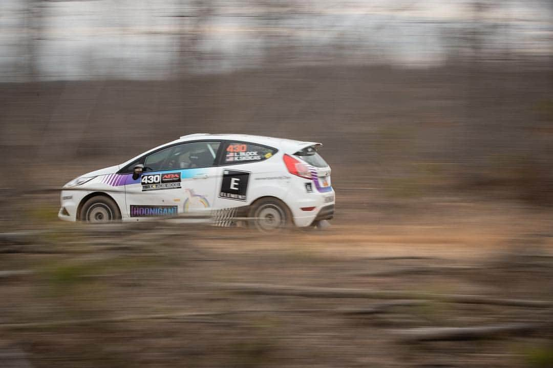 ケン・ブロックさんのインスタグラム写真 - (ケン・ブロックInstagram)「My rad wifey is here with me in Missouri for the 100 Acre Wood Rally this weekend and she’s racing in her @FordPerformance Fiesta R2! Here’s a pic of her from testing yesterday. #wayfastwifey #happywifehappylife」3月15日 6時38分 - kblock43