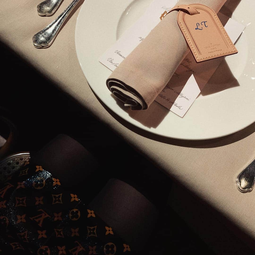 Linda Tolさんのインスタグラム写真 - (Linda TolInstagram)「Louis Vuitton Florence, March 14th @louisvuitton #LVFlorence」3月15日 6時48分 - lindatol_