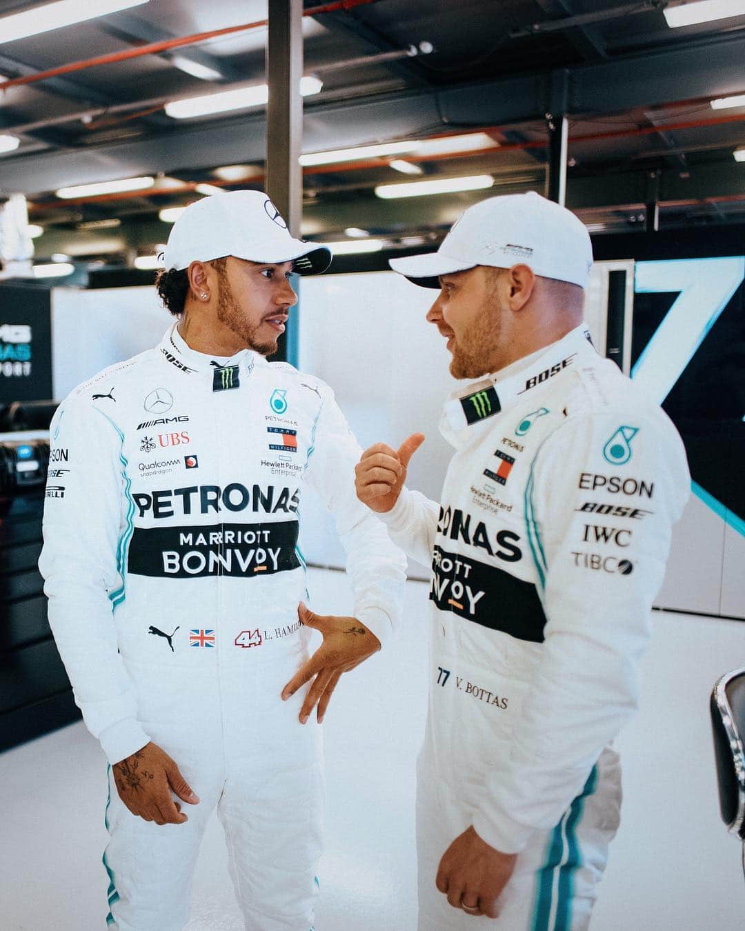 MERCEDES AMG PETRONASさんのインスタグラム写真 - (MERCEDES AMG PETRONASInstagram)「New year. New suits. Spot anything new... 👀 Introducing @marriottbonvoy! For those #MarriottBonvoyMoments! 🙌 • • • #MercedesAMGF1 #Mercedes #LH44 #VB77 #F1 #PETRONASmotorsports」3月15日 7時44分 - mercedesamgf1