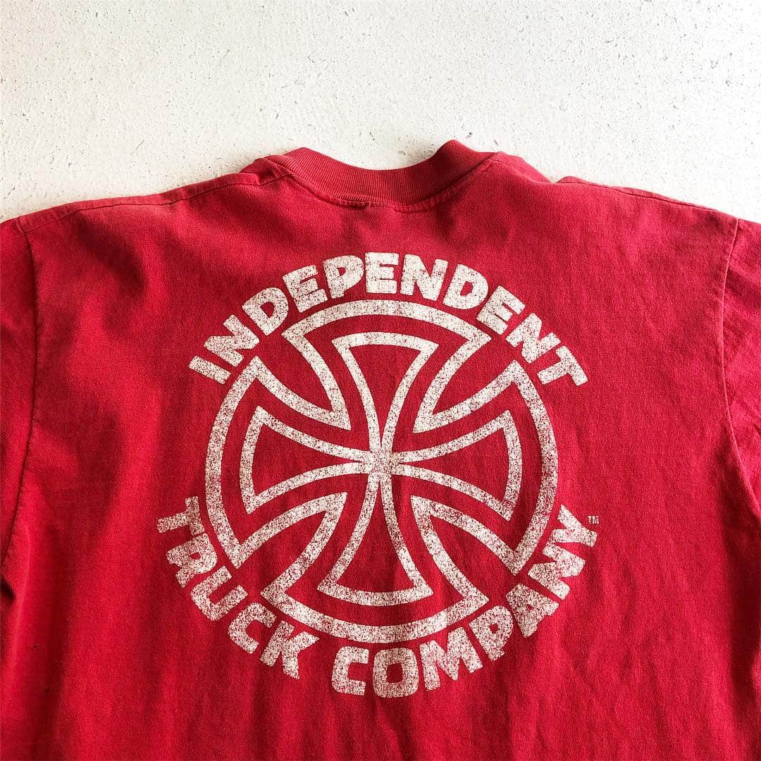 DROP...vintage select shopさんのインスタグラム写真 - (DROP...vintage select shopInstagram)「【New stuff】 1980s MADE IN USA stedman INDEPENDENT TRUCK COMPANY size XL PRICE ¥25000-(+TAX) #independenttruck  #independenttruckco 後ろ小穴あり。 DMにお問い合わせ宜しくお願い致します」3月15日 13時30分 - tokyo_drop