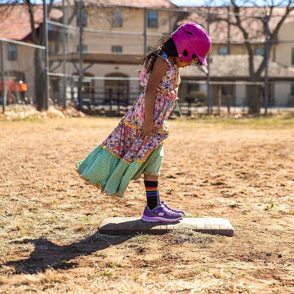 Instagramさんのインスタグラム写真 - (InstagramInstagram)「Step up to the plate in your rainbow socks. “We try to teach our daughters that they can be anything they desire,” says Mel Karlberg (@melkarlbergphotography), the mom and photographer behind the lens. “The truth is that she doesn’t need that lesson. She’s teaching me every day by living that mantra.” #WHPSheInspiresMe Photo by @melkarlbergphotography」3月15日 7時59分 - instagram