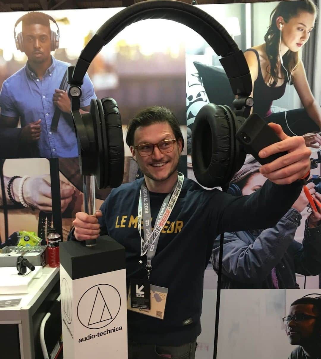 Audio-Technica USAさんのインスタグラム写真 - (Audio-Technica USAInstagram)「#ThrowbackThursday: We had so much fun last year at @SXSW with our giant ATH-M50x headphones! . . . #SXSW #AudioTechnica #M50x #Headphones #ATHM50x #MusicIsLife」3月15日 8時32分 - audiotechnicausa