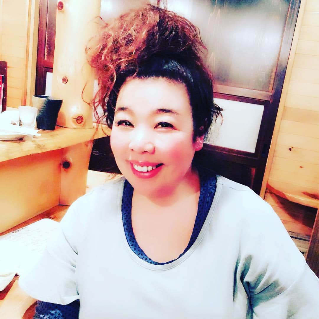 かないみかさんのインスタグラム写真 - (かないみかInstagram)「おはよ。 朝から唱ちゃんのブログで涙✨✨ 優しいぽっちゃりキュートな唱ちゃんだよ💕✨ デコポンとみかん https://ameblo.jp/shoko-and-the-city/entry-12446996539.html」3月15日 9時17分 - kanaimika3018