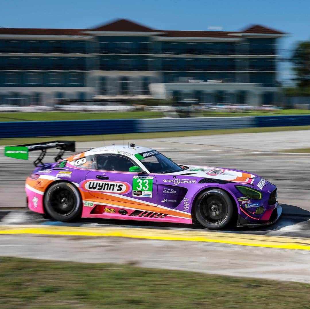 Mercedes AMGさんのインスタグラム写真 - (Mercedes AMGInstagram)「Let’s kick off the @imsa_racing Twelve Hours of Sebring! Two Mercedes-AMG GT3s compete in the 12-hour endurance classic at @sebringraceway on Saturday, 10.40 hrs local time. On Friday, 12.05 hrs local time, our Mercedes-AMG GT4s will fight for victory in the 2-hour race of the Michelin Pilot Challenge after today’s pole position. #MercedesAMG #MercedesAMGMotorsport #AMGGT3 #AMGGT4 #Mercedes #AMG #IMSA #IMSA50 #Sebring12 #IMPC #WeatherTechChampionship」3月15日 9時29分 - mercedesamg