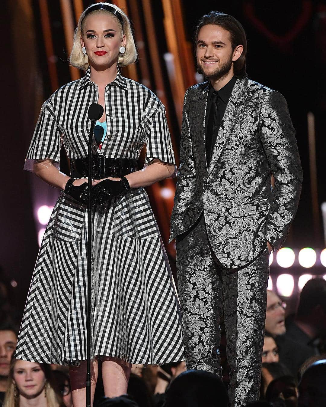 Just Jaredさんのインスタグラム写真 - (Just JaredInstagram)「@zedd & @katyperry in @paskalclothes present together at the @iheartradio Music Awards! #Zeds #KatyPerry #Paskal #iHeartRadioAwards #iHeartRadioMusicAwards Photos: Getty」3月15日 10時06分 - justjared