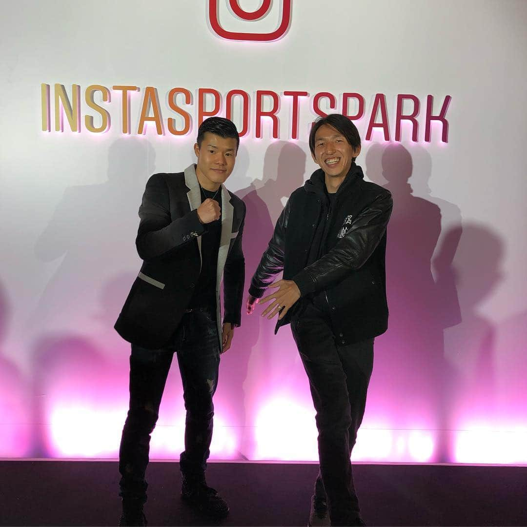 亀田和毅さんのインスタグラム写真 - (亀田和毅Instagram)「昨日はINSTASPORTSPARKのレセプションイベントに参加しました。  ドリブルデザイナーの岡部さんにイベントに招待していただきました^_^  岡部さんにはいつもお世話になっています。  ありがとうございます！！ イベントでは色んな競技のアスリートの方もいて、たくさん交流できて楽しかった。  ほんでInstagramの社長さんともお会いして色んな話ができた！  これから面白いことがやっていけたらいいな^_^  とても素晴らしいイベントやった。  皆さんありがとうございました！  #亀田和毅 #インスタグラム #instagram」3月15日 11時02分 - tomokikameda