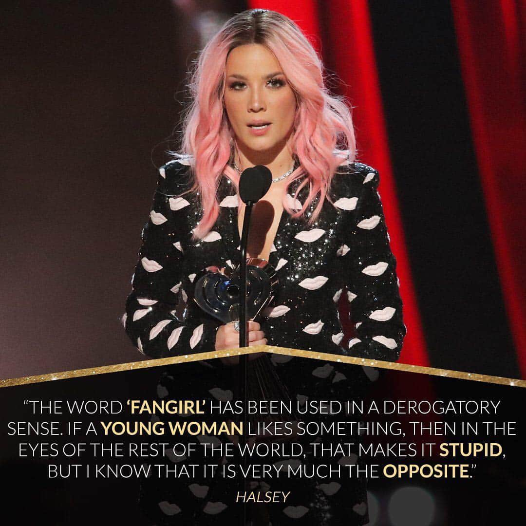 E! Onlineさんのインスタグラム写真 - (E! OnlineInstagram)「Now this is why we’re fangirls. #iHeartAwards2019 (📷: Shutterstock)」3月15日 11時26分 - enews